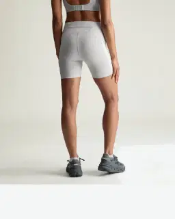 adidas by stella mccartney running leggings shorts 1/2 Femme – 2/4