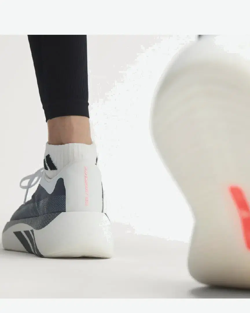 Adidas Hyperboost Edge M - KI4392 (3) au meilleur prix !