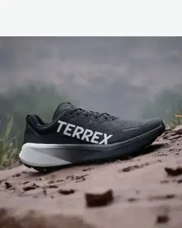 adidas terrex agravic 3 Homme – 3/4