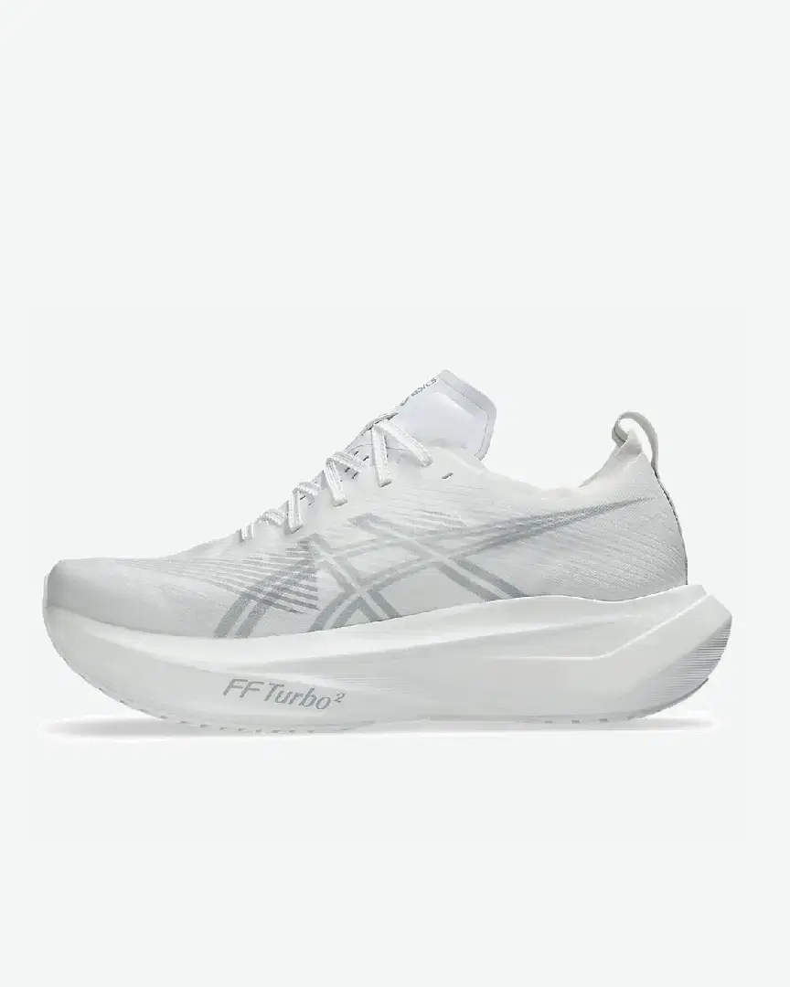 Asics Megablast - 1013A170-100 (7) au meilleur prix !