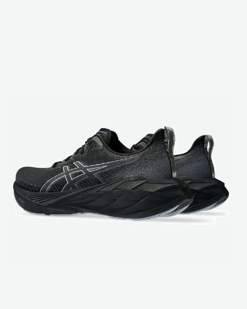 Asics Novablast 4 M - 1011B693-002 (2) au meilleur prix !