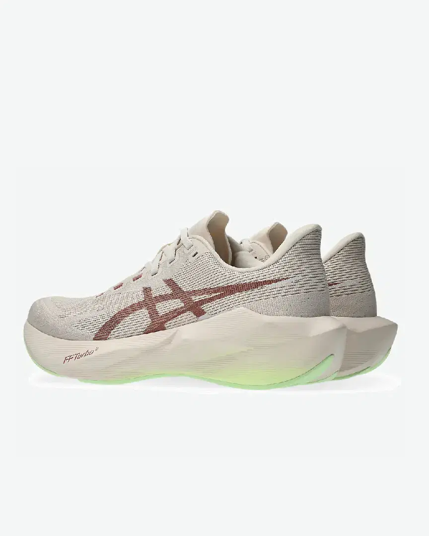 Asics Novablast 6 M - 1011C243-700 (2) au meilleur prix !