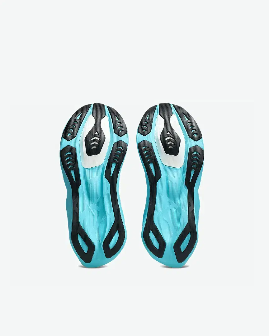 Asics Novablast 6 W - 1012C008-400 (6) au meilleur prix !
