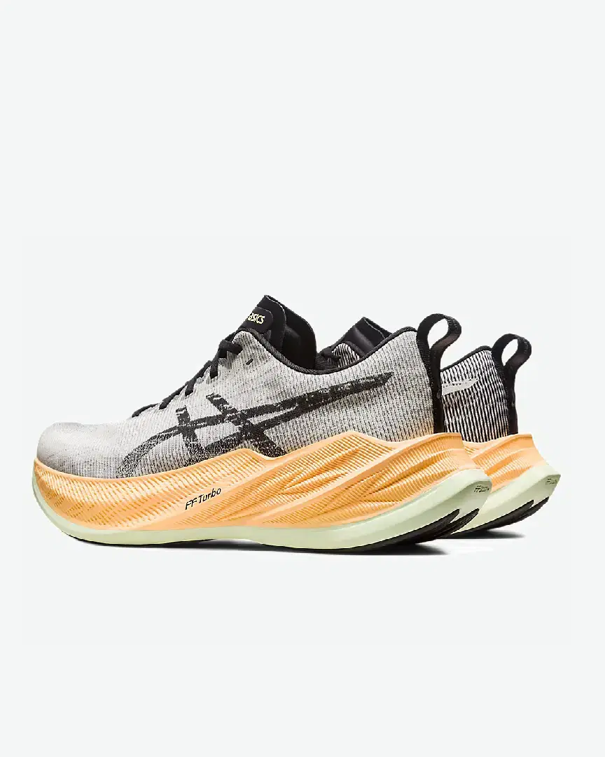 Asics Superblast M - 1013A127-300 (2) au meilleur prix !
