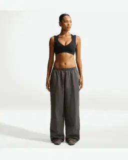 Brassière à double épaisseur et décolleté plongeant NikeSKIMS Matte Femme – 4/4