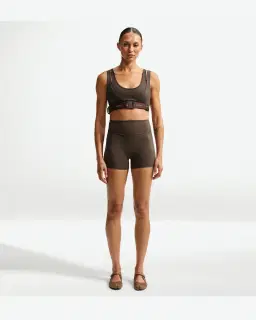 Brassière à encolure dégagée et double bretelle NikeSKIMS Matte Femme – 4/4