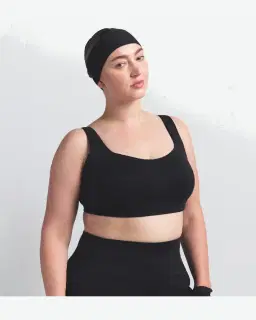 Brassière à encolure dégagée NikeSKIMS Matte Femme – 4/4