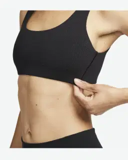 Brassière à maintien léger avec doublure légère et encolure en U Nike Alate All U Femme – 3/4