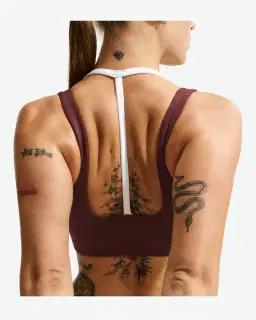 Brassière à maintien léger Nike One Femme – 3/4