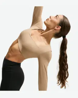 Brassière à manches longues rembourrée à maintien léger Nike Zenvy Femme – 3/4