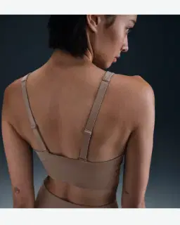 Brassière longue rembourrée Nike Alate à maintien normal Femme – 2/4