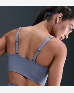 Brassière longue rembourrée Nike Alate à maintien normal Femme – 2/4