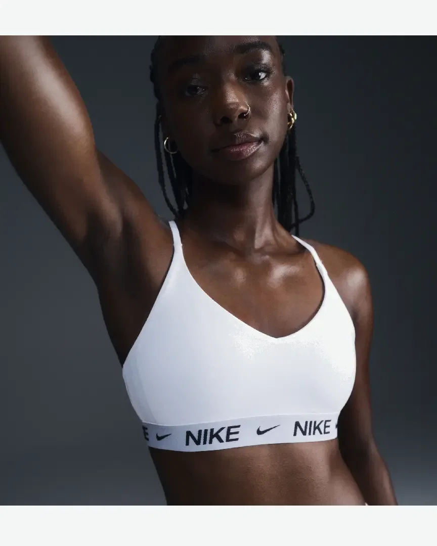 Brassière réglable rembourrée à maintien léger Nike Indy Femme