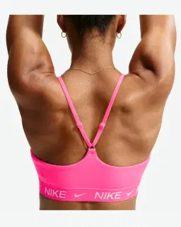 Brassière réglable rembourrée à maintien léger Nike Indy Femme – 2/4
