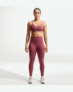 Brassière réglable rembourrée à maintien léger Nike Indy Femme – 4/4