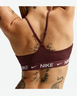 Brassière réglable rembourrée à maintien léger Nike Indy Femme – 2/4