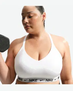 Brassière réglable rembourrée à maintien léger Nike Indy Femme – 1/4