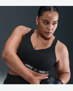 Brassière réglable rembourrée à maintien supérieur Nike Indy Femme – 3/4