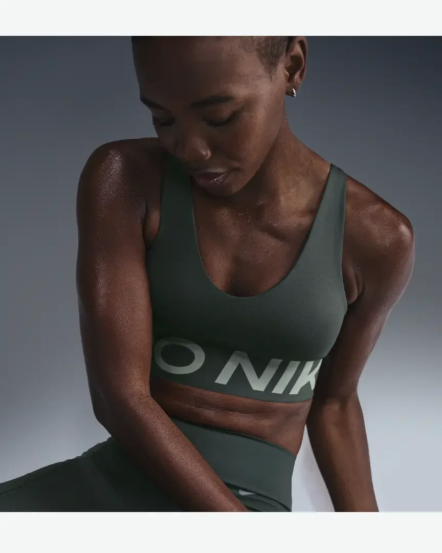 Brassière rembourrée à maintien normal Nike Pro Indy Plunge Femme