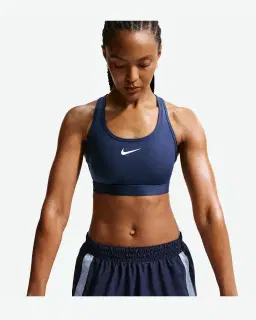 Brassière rembourrée à maintien normal Nike Swoosh Femme – 1/4