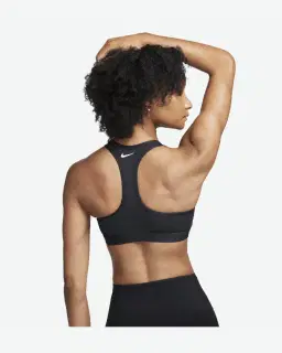 Brassière rembourrée à motif Nike Swoosh Medium Support Femme – 3/4