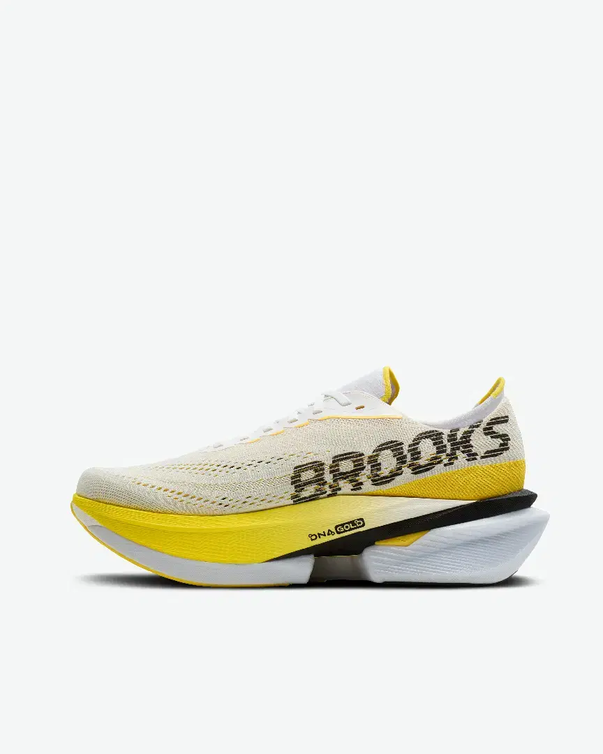Brooks Hyperion Max 4 M - 1104981D197 (4) au meilleur prix !