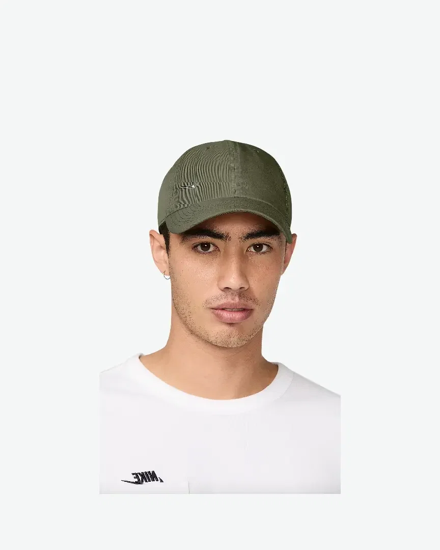 Casquette Nike Club Unstructured Metal Swoosh Cap