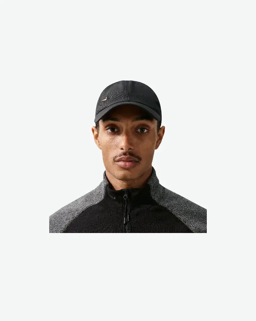 Casquette Nike Club Unstructured Metal Cap - Unisex (21) au meilleur prix !