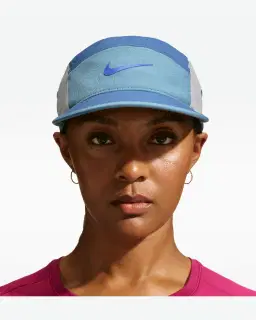 Casquette Swoosh souple Nike Fly Dri-FIT Unisexe – 3/4