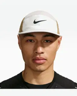 Casquette Swoosh souple Nike Fly Dri-FIT Unisexe – 3/4