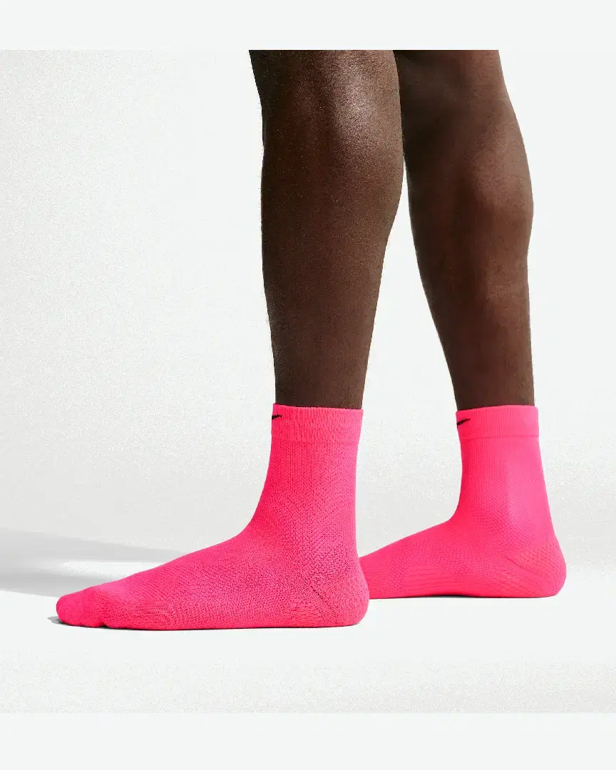 Chaussettes Mi-Mollet Basses Nike Lightweight Running (1 Paire) - Unisex (8) au meilleur prix !