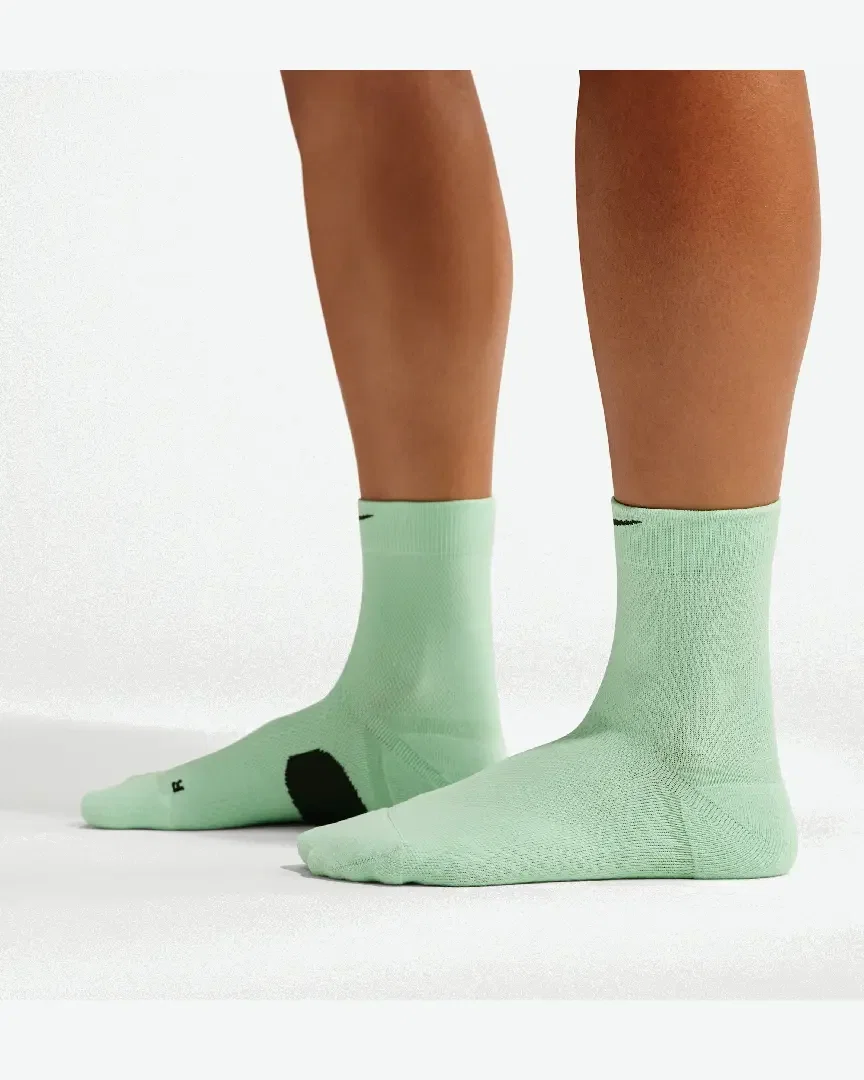 Chaussettes mi-mollet basses Nike Midweight running (1 paire) Unisexe