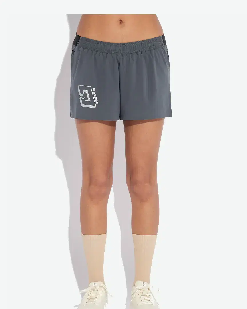 Circle Short Legend - Unisex (3) au meilleur prix !