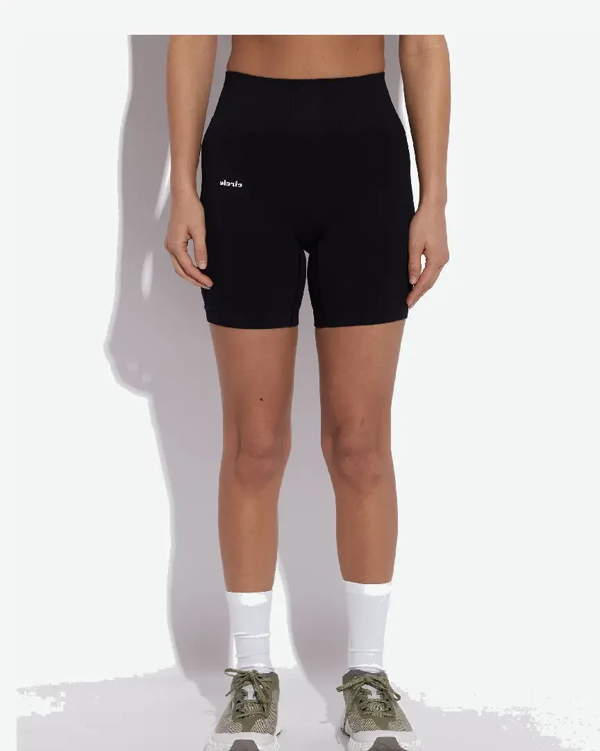 Circle Short Seamless Keep The Flow