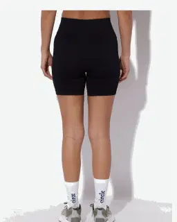 Circle short seamless keep the flow Unisexe – 5/6
