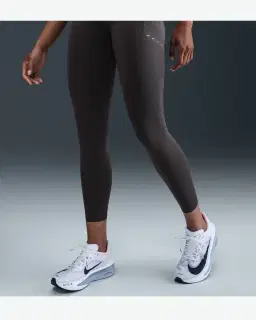 Collant 7/8 taille haute avec poches Nike Swift Femme – 2/4
