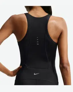 Combinaison Dri-FIT Nike Swift Femme – 3/4