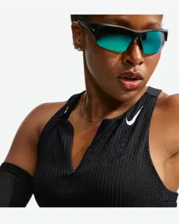 Débardeur court imprimé Dri-FIT ADV Nike AeroSwift Femme – 3/4