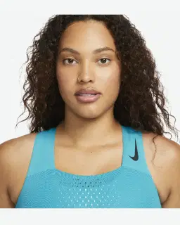 Crop-top Nike Dri-FIT ADV AeroSwift Femme – 3/4