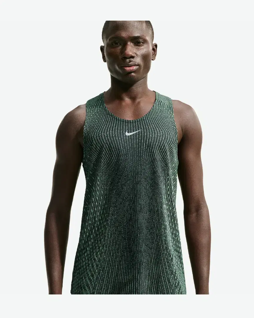 Débardeur Aero-Fit Nike Stride M - Men (7) au meilleur prix !
