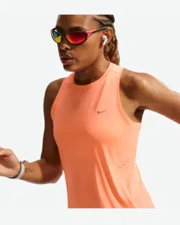 Débardeur Dri-FIT Nike Swift Femme – 3/4