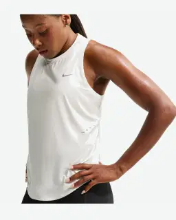 Débardeur Dri-FIT Nike Swift Femme – 1/4