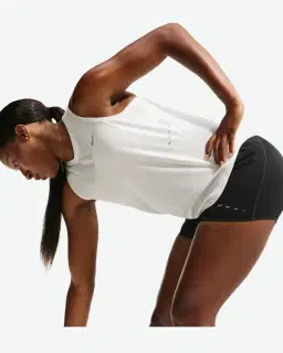 Débardeur Dri-FIT Nike Swift Femme – 3/4