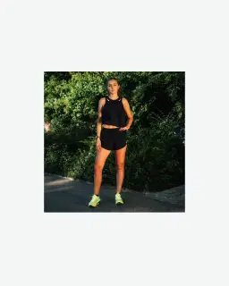 Débardeur court imprimé Dri-FIT ADV Nike AeroSwift Femme – 3/4