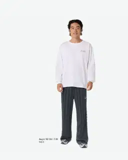 graphic long sleeve tee Unisexe – 3/11