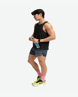 hoka débardeur airolite 2 Homme – 3/6