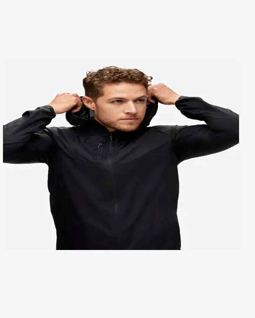 Hoka One One Veste Skyflow M - 1141690-BLK (0) au meilleur prix !