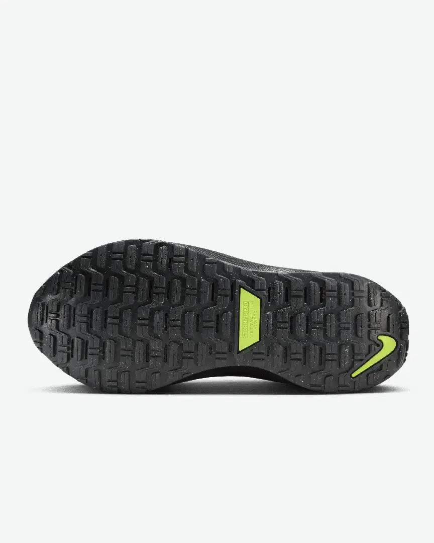 Imperméable Nike Infinityrn 4 Gore-Tex W - FB2197-002 (1) au meilleur prix !