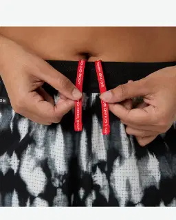 limited series metarun split short Femme – 5/10
