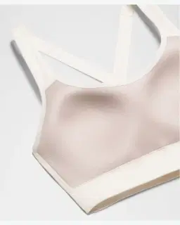 Lululemon brassière de training like a cloud maintien léger, bonnets b c Femme – 5/5